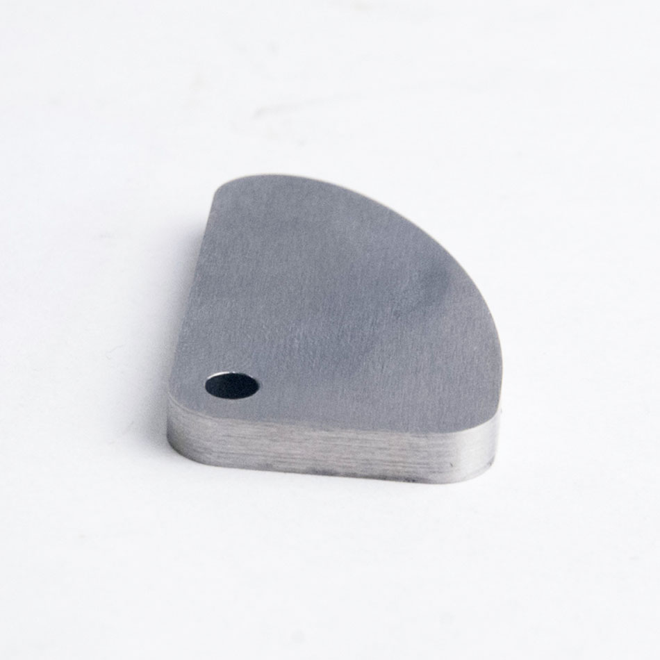 Каттер для удаления дефектов покраски 40*25 мм, форма 'Парус', 