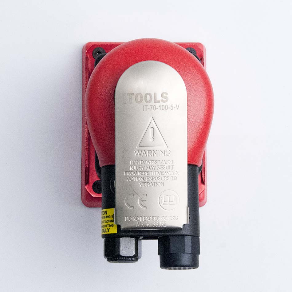 Машинка шлифовальная пневматическая, плоская, ход 5 мм, расход воздуха 350 л/мин, подложка 70*100 мм, IT-70-100-5-V, ITOOLS